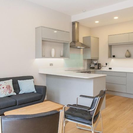 Pass The Keys - Spacious Flat With Private Sun Terrace In South East London Ngoại thất bức ảnh