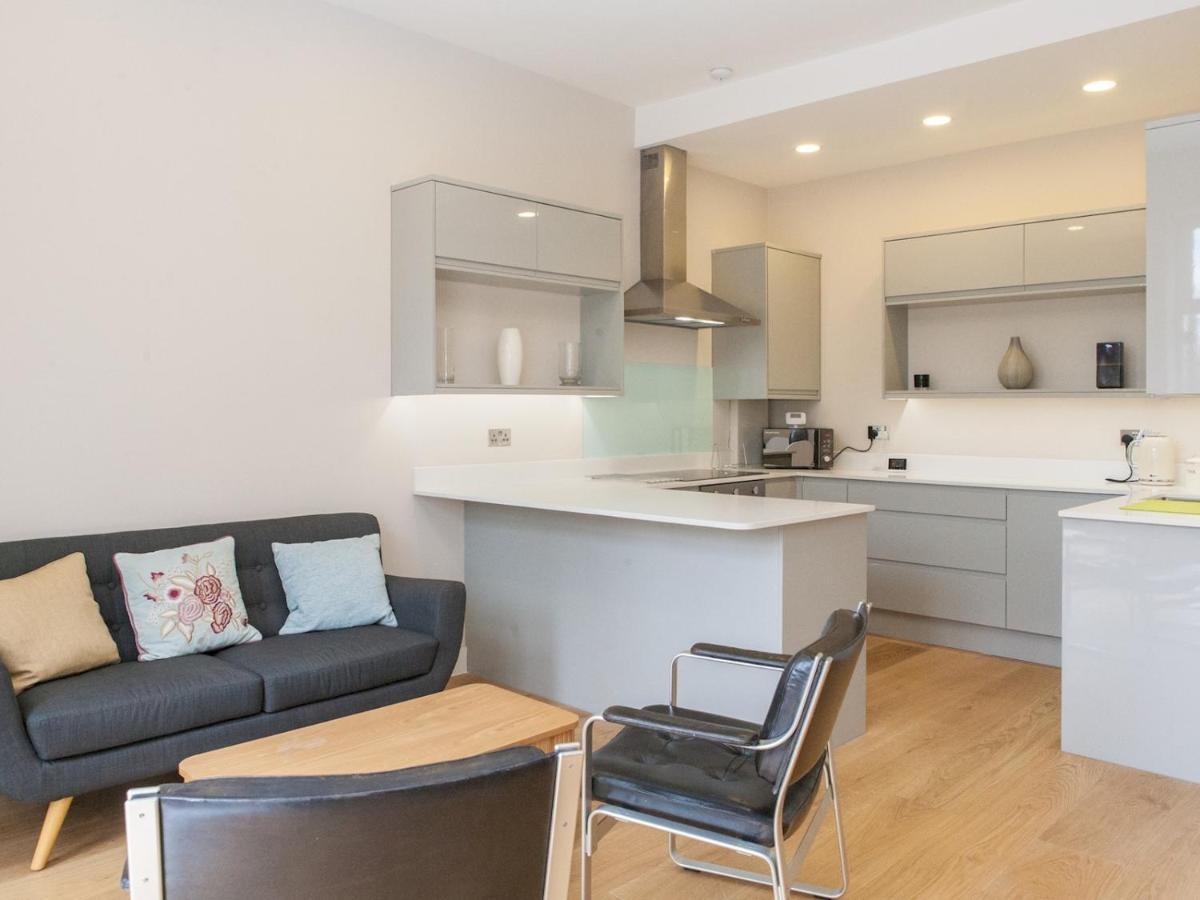 Pass The Keys - Spacious Flat With Private Sun Terrace In South East London Ngoại thất bức ảnh
