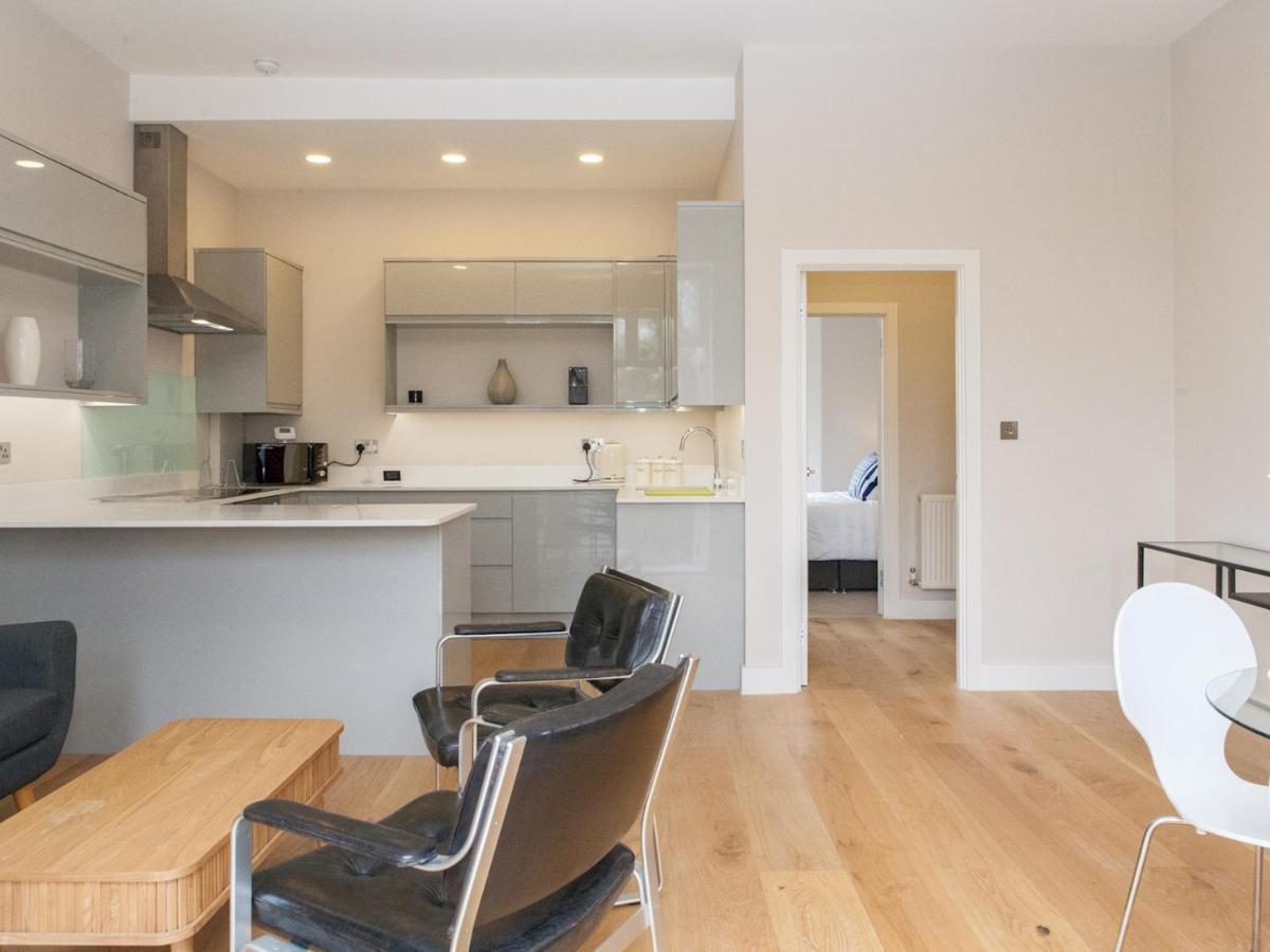 Pass The Keys - Spacious Flat With Private Sun Terrace In South East London Ngoại thất bức ảnh